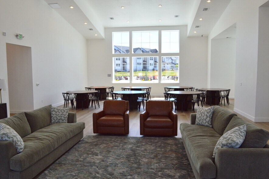 Building Photo - 12778 Pinnacle Peak Ln