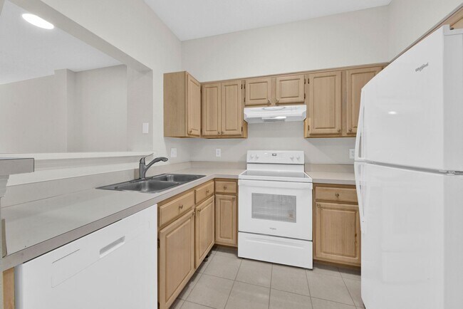 Building Photo - 23710 Walden Center Dr