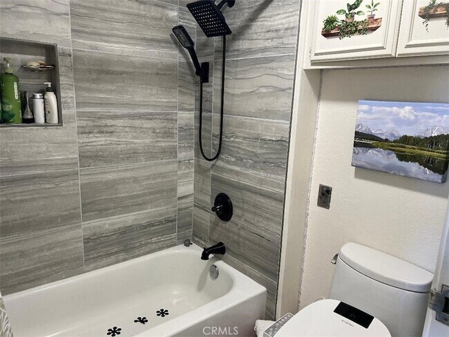 Building Photo - 24055 Paseo Del Lago W