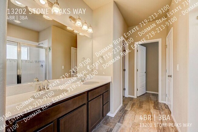 Building Photo - 13202 Stone Peaks Way