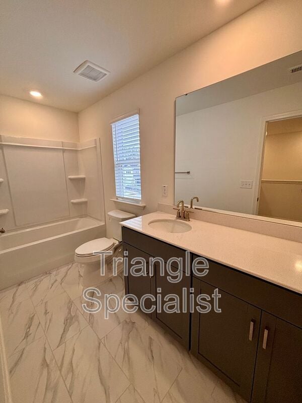 Building Photo - 10514 Brookside Reserve Rd