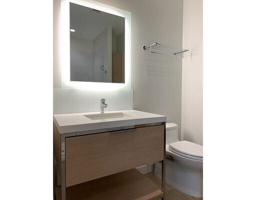 Building Photo - 188 Brookline Ave