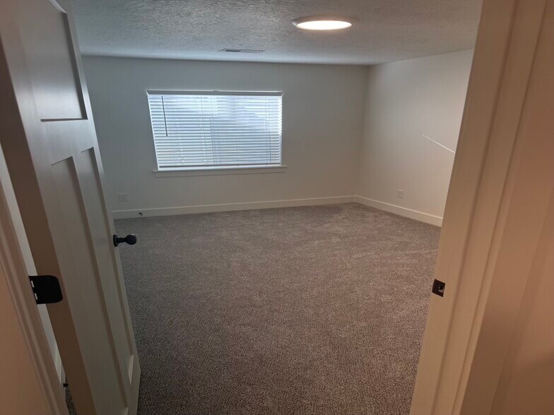 Bedroom 3 - 1322 E 750 S