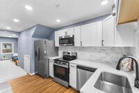 Building Photo - 2173 Lexington Ave