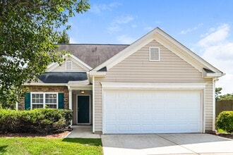 Building Photo - 3004 Omaha Dr
