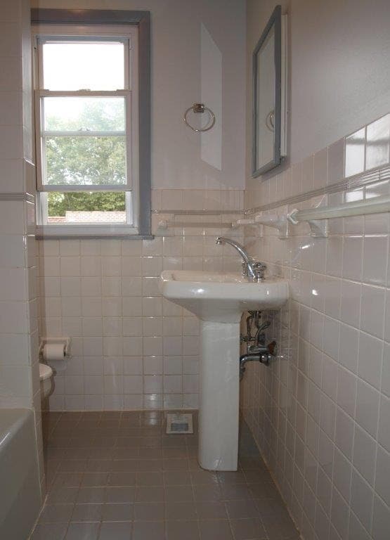 Building Photo - 5411 Houghton Pl