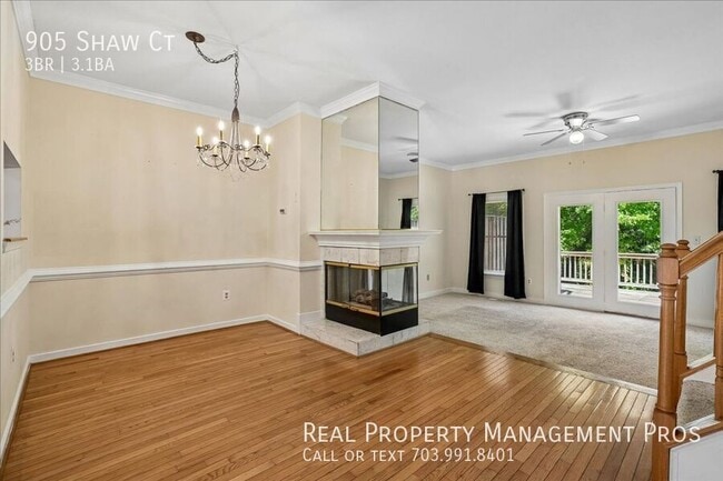 Building Photo - 905 Shaw Ct