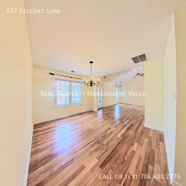 Building Photo - 617 Kelford Ln