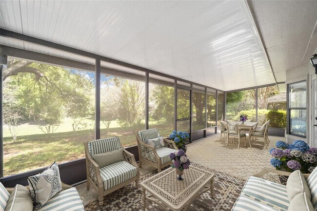 Building Photo - 3025 W Bermuda Dunes Dr