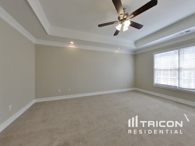 Building Photo - 880 Freemanwood Ln