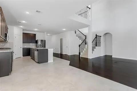 Building Photo - 1719 Indigo Creek Ln