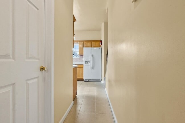 Building Photo - 155 Arlington Ave