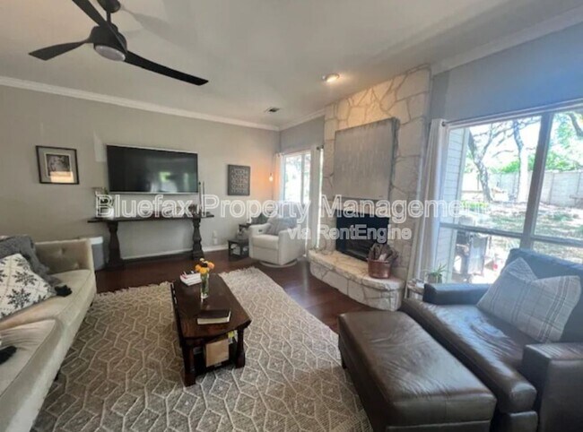Building Photo - 26511 Adonis Dr