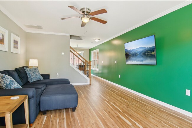 Building Photo - Arden Townhouse Rental