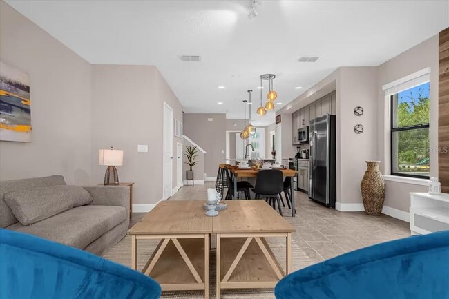 Building Photo - 4715 Terra Esmeralda Dr