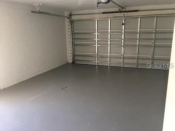 Building Photo - 330 Colonade Ct
