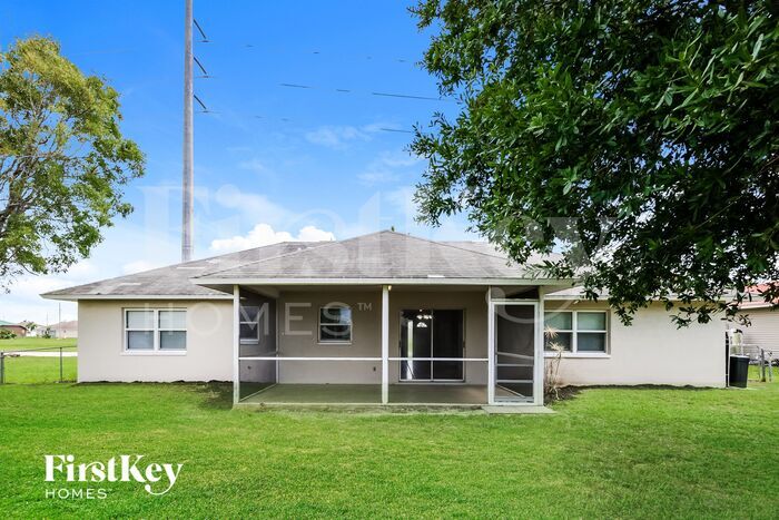 Building Photo - 2225 Tropicana Parkway W