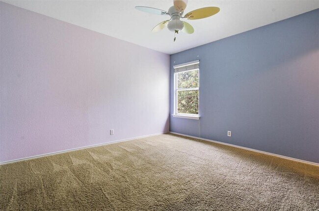 Building Photo - 1806 Carriage Hills Trail