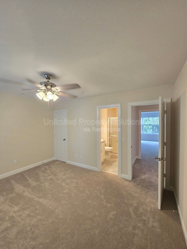 Building Photo - 5813 Wrightsville Ave