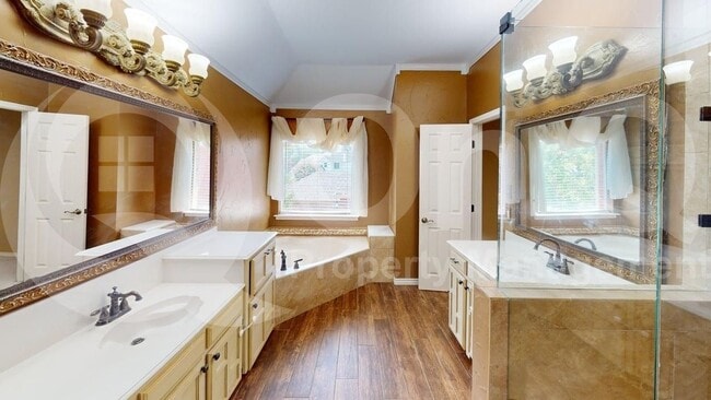 Building Photo - 402 Baltusrol Cir
