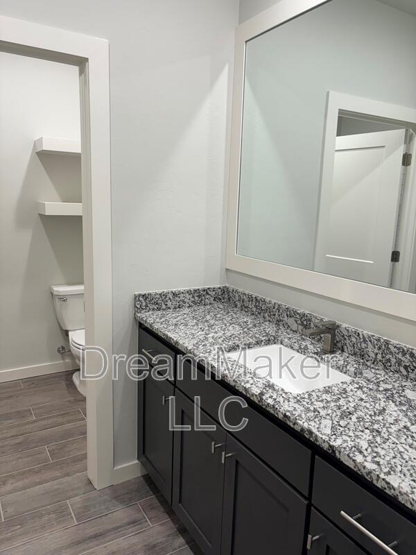 Building Photo - 1028 Varenna Ln