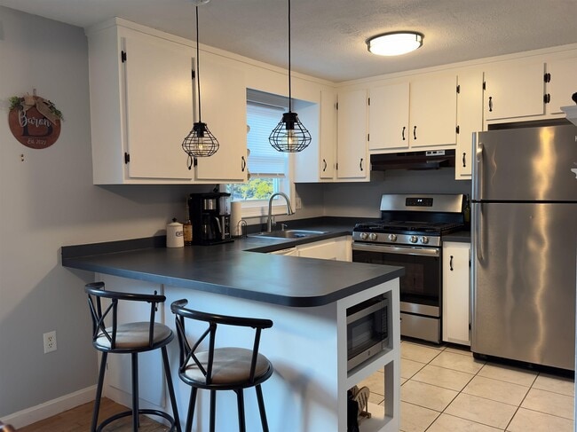 Building Photo - 39 Bluestone Dr