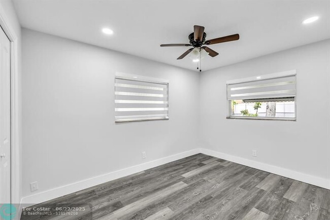 Building Photo - 1351 NW 54th Ave
