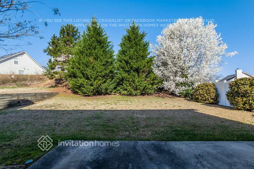 Building Photo - 6582 Grand Hickory Dr