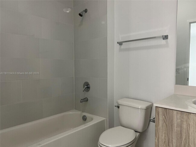 Building Photo - 1010 SW 69th Ave