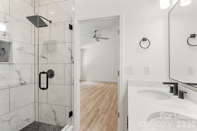 Building Photo - 116 Maple Grove Church Rd