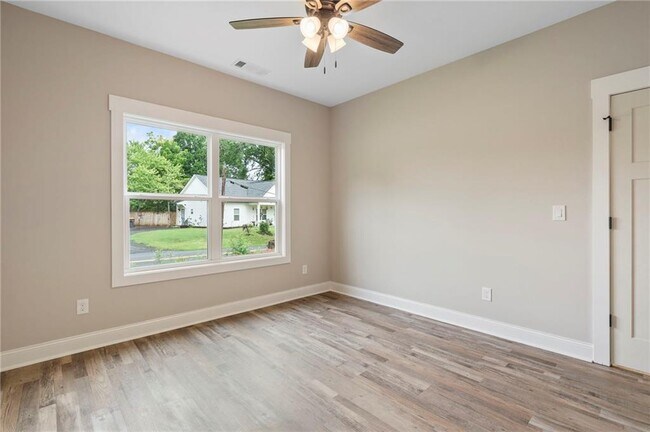 Building Photo - 2163 GA-16