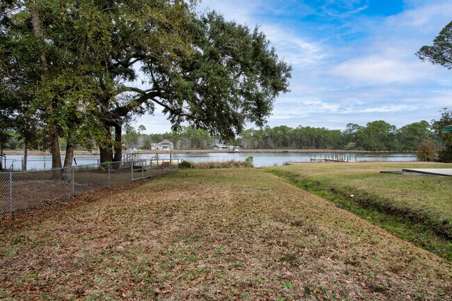 Building Photo - 5087 San Pedro Ct