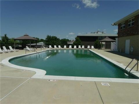 Building Photo - 10352 Forest Brook Ln