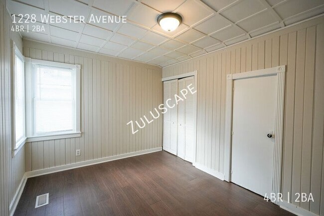 Building Photo - 1228 Webster Ave