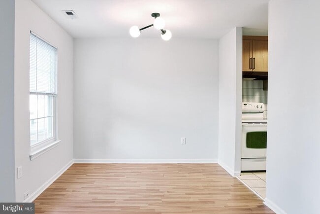 Building Photo - 737 Timber Ln