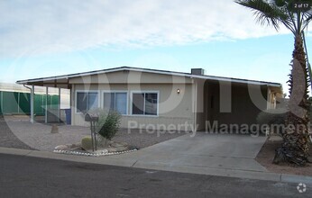 Building Photo - 5555 E Alpine Ave