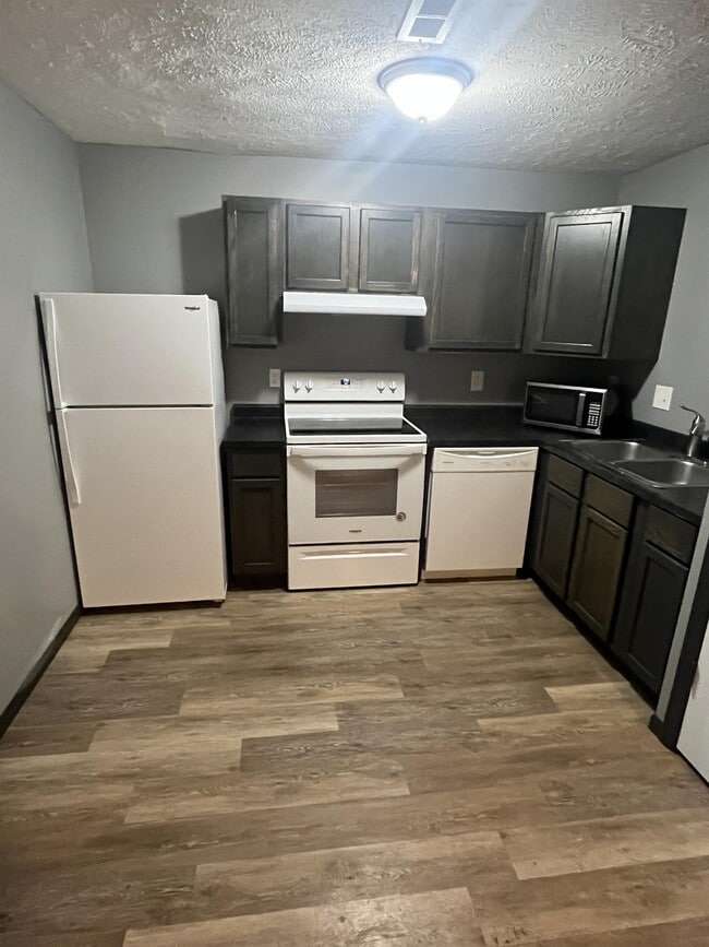 Building Photo - 5503 S 31st St