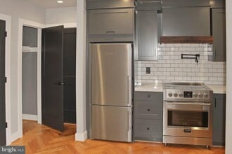 Building Photo - 1643 New Jersey Ave NW