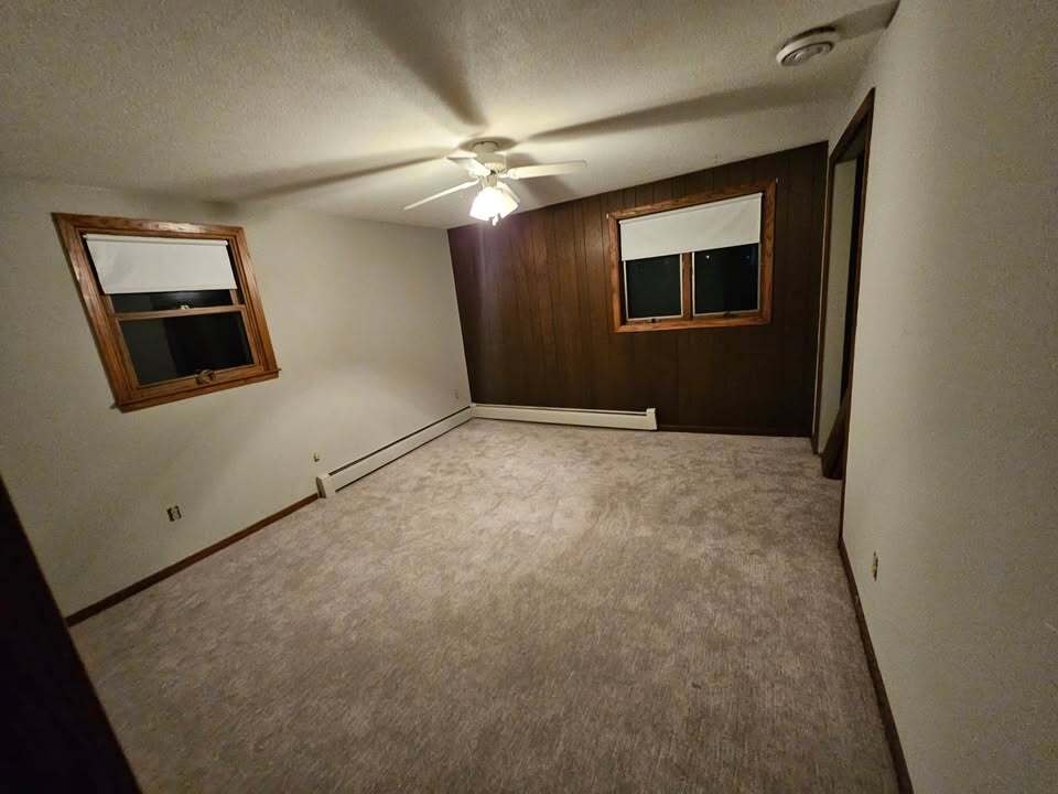 Building Photo - 11260 Fernbrook Ln N