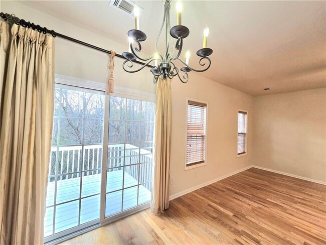 Building Photo - 3044 Cedar Glade Ln NE