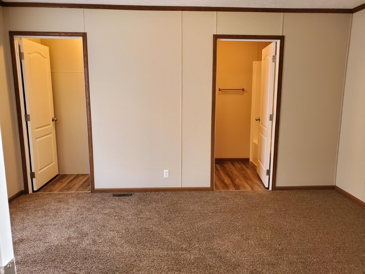 Building Photo - 100 Quail Ct