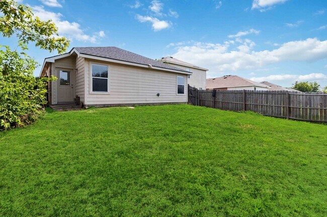 Building Photo - 6717 Waterhill Ln