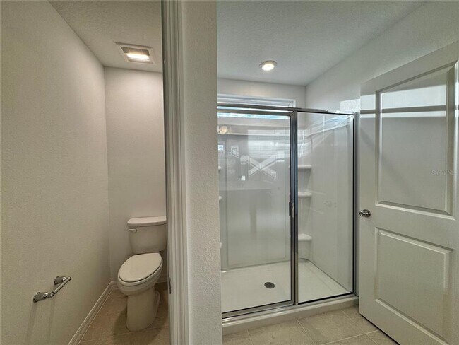 Building Photo - 4569 ORCHARD VIEW Aly