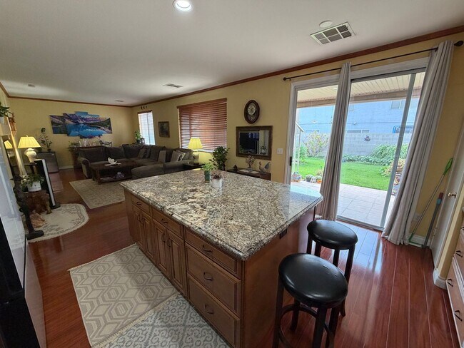 Building Photo - 1131 Laguna Park Ct