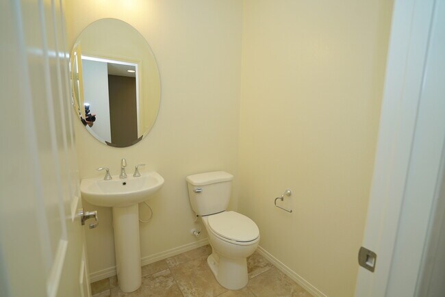 Building Photo - COMING SOON! River Village 4 Bedroom Home ...