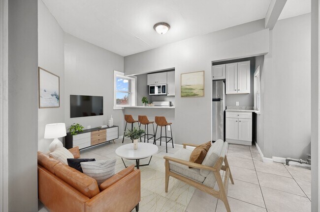 Primary Photo - 276 Washington Ave