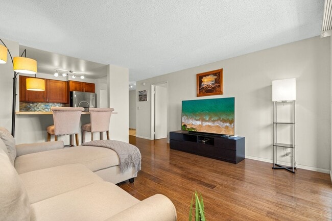 Building Photo - Furnished Condo at Kihei Shores, 2 Bed / 2...