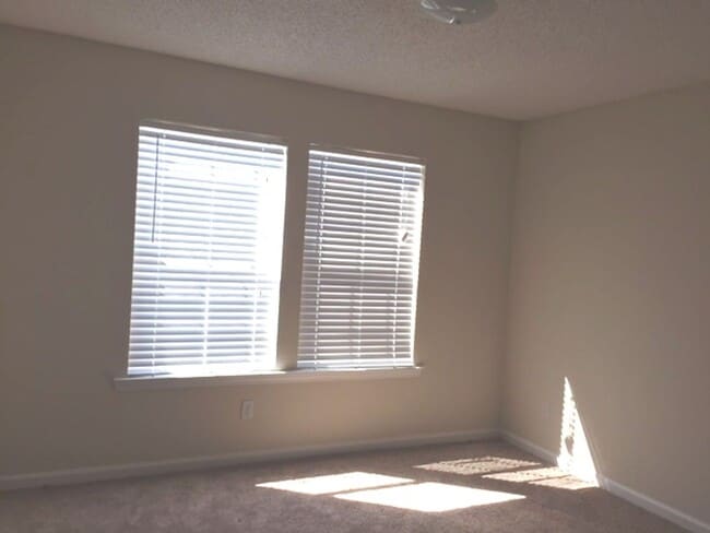 Building Photo - 1 Cordage Cir