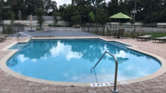 Primary Photo - 2121 McCoy Rd
