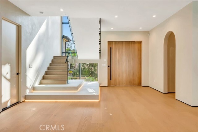 Building Photo - 5149 Beeman Ave